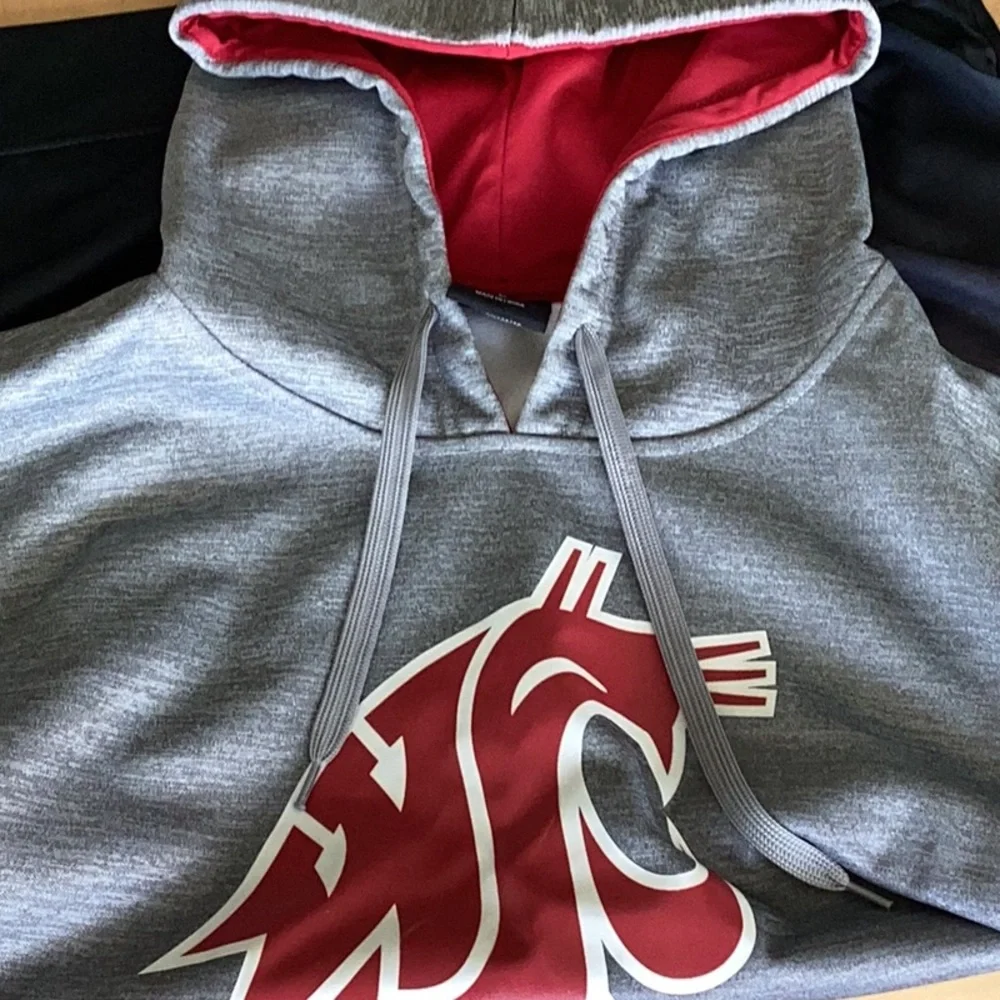 NWT WSU (Washington State Cougar Coach Style) Colosseum Gray Hoodie - Picture 8 of 8
